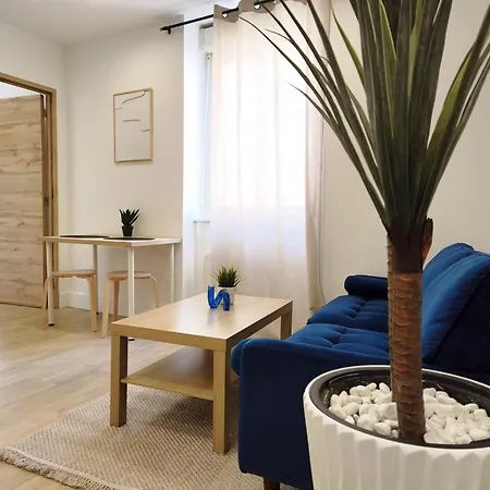 Apartment F2 Refait A Neuf *